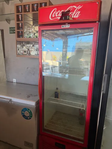 FREEZERS GRANDES À VENDA