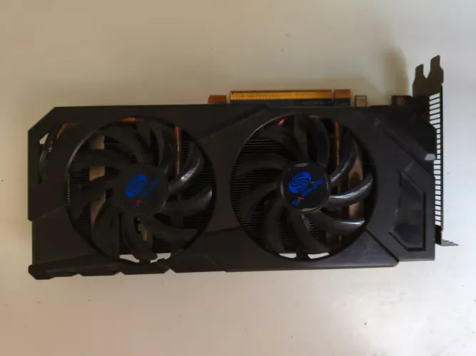 Placa de vídeo Sapphire AMD Radeon HD 780 para retirada de pecas0