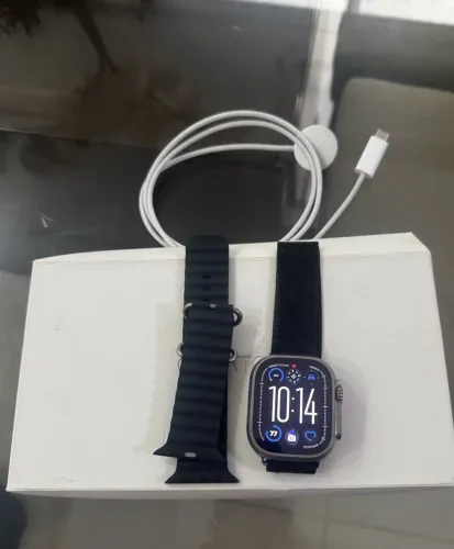 Apple Watch Ultra 1 94%