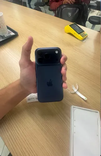 17 pro 256gb azul 