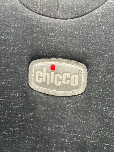 Cadeirinha Chicco Universal 9-36 kg - Conforto e Segurança!