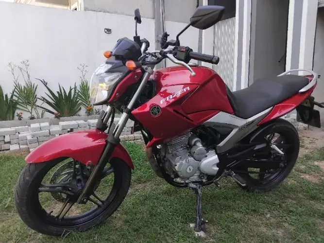 YAMAHA FAZER 250 