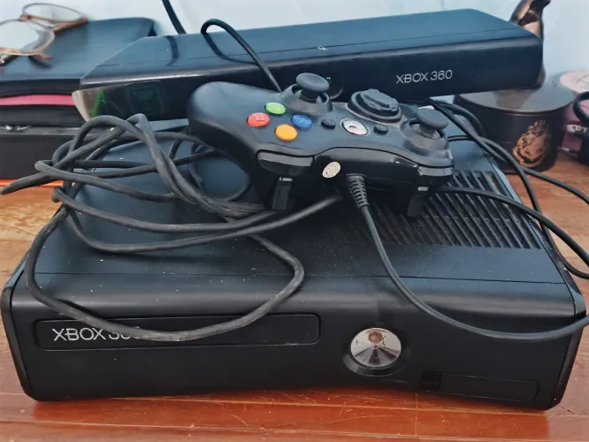 XBox 360 slim