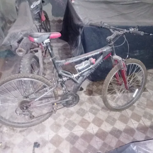 Moutain bike gonew