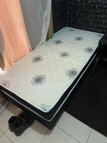 Cama Box