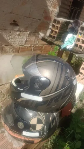 Capacetes bom e barato