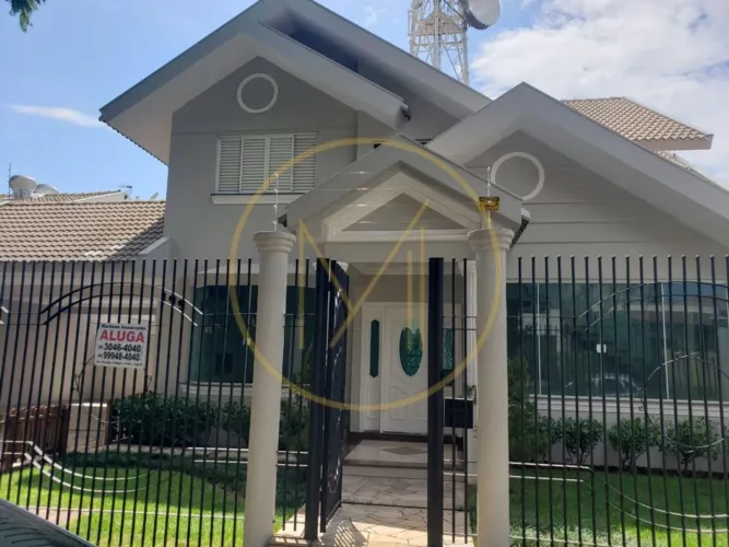 LOCAÇÃO | Casa, com 3 quartos em Jardim Guaporé, Maringá