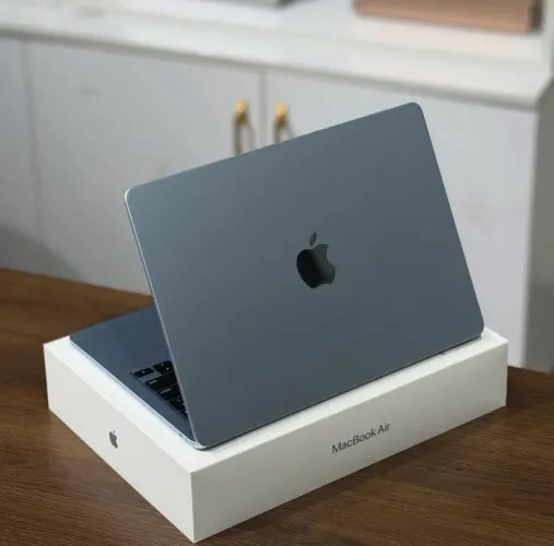 MacBook Air M5 (2026) 13.6Pol. | 512 SSD 16GB RAM | Lacrado | Pronta Entrega