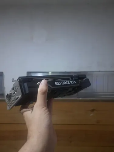RTX 2060 Super 8 GB - Placa de Video