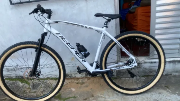 Vende-se Bike Aro 29