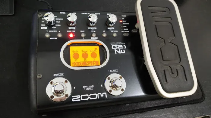 PEDALEIRA ZOOM G2.1NU