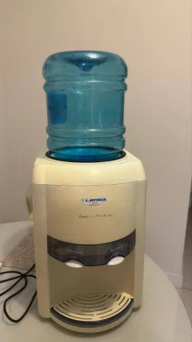 Bebedouro refrigerado