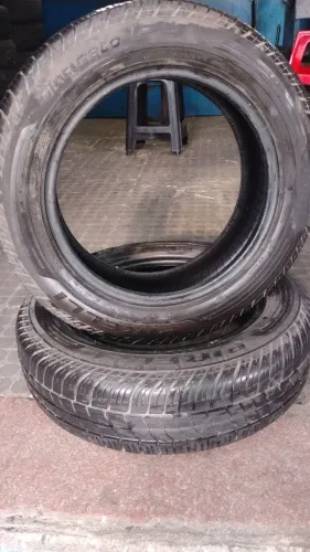 Pneus 175/65/15 Pirelli