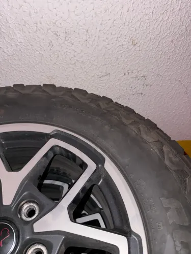 Pneus 255/75R17