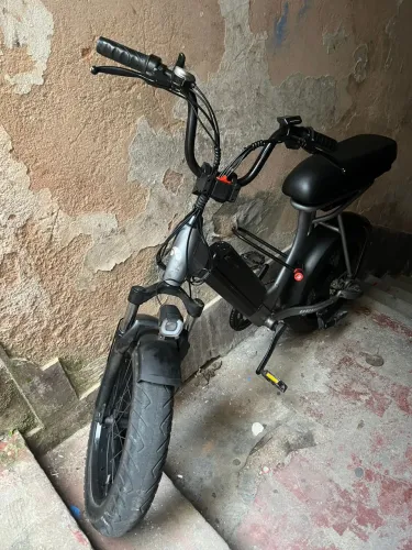 Bicicleta elétrica lev