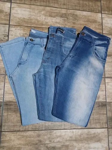Tres calças masculina N 42