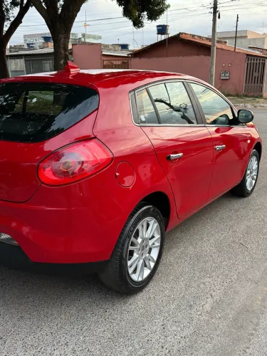 Fiat Bravo Essence 1.8 Flex 16V 5P 2013