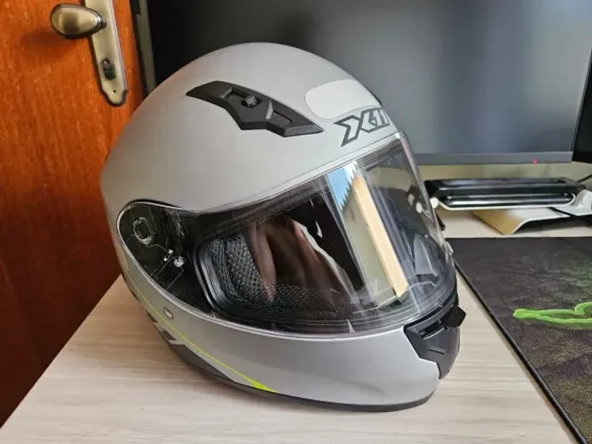 Capacete X11 Trust Prata