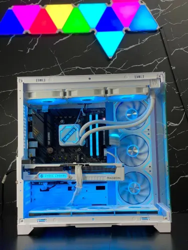 PC GAMER AMD RYZEN 7 5700x e RX 9060xt 