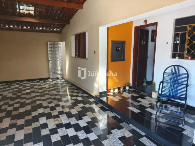 Casa à venda, 4 quartos, 2 vagas, Jardim Bela Vista - Rio das Pedras/SP