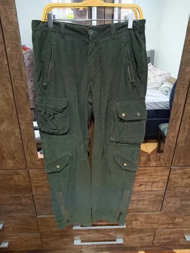 Calça De Veludo