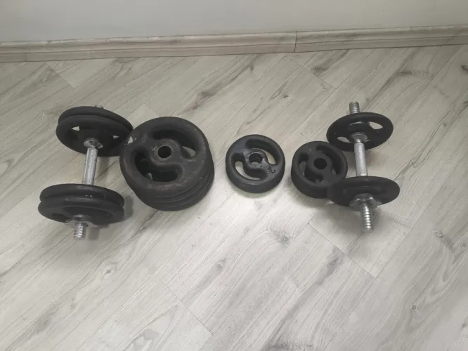 Halteres com anilhas de ferro