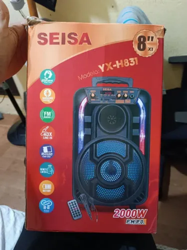 Caixa de som Bluetooth grande