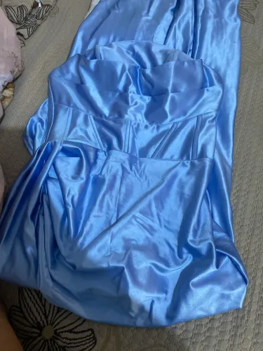Vestido madrinha azul serenite