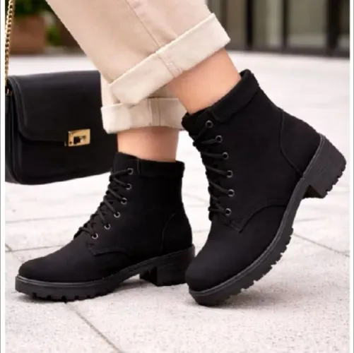 Bota feminina sola Tratorada