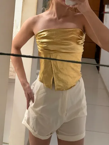 Cropped dourado