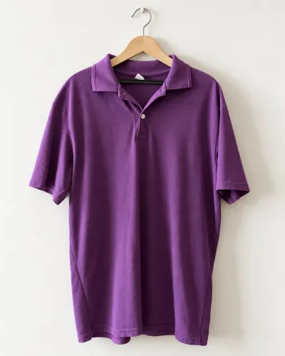 Camiseta polo roxa violeta masculina