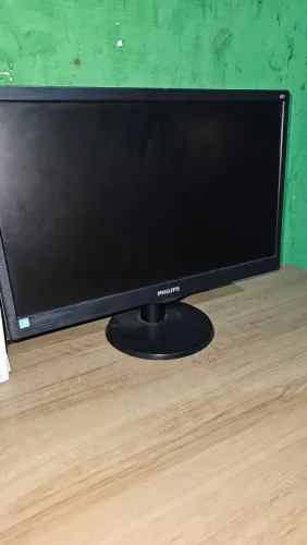 Monitor PHILIPS 18,5Polegadas