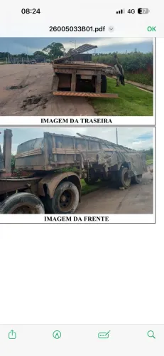 Carreta Randon tombada para retirada de peça
