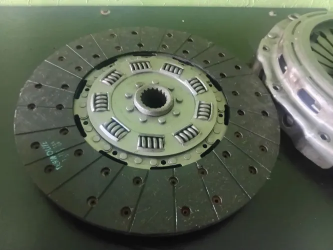 Kit embreagem 380mm caminhão Volks e Ford motor Cummins
