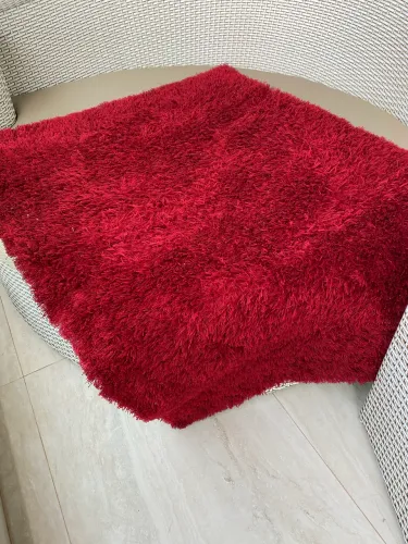 Tapete Daisy Carving . Vermelho. 100×150×0,7cm
