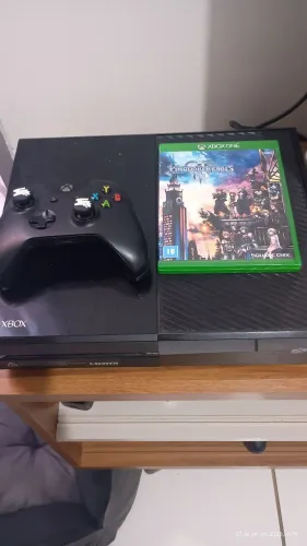 Xbox one com 500 GB