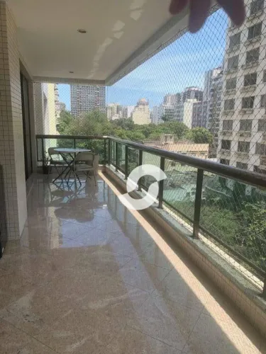 excelente apto com 4 suítes, 2 closets, lavado, ótima sala, varandão, copa-cozinha, dep co