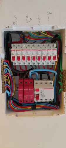 Ajudante de elétrica que tenha noção 