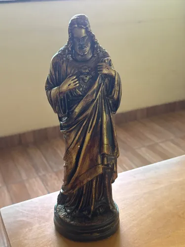 Imagem de Sagrado Coração de Jesus de 42 cm em Gesso 