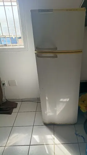 Geladeira Eletrolux Usada 