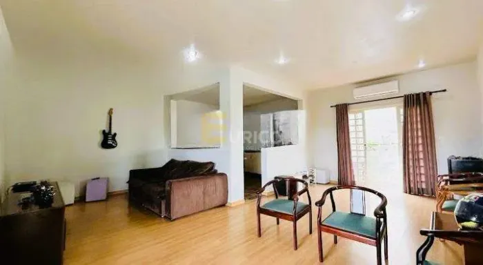 Casa em condomínio à venda no Condomínio Residencial Mirante do Lenheiro em Valinhos/SP
