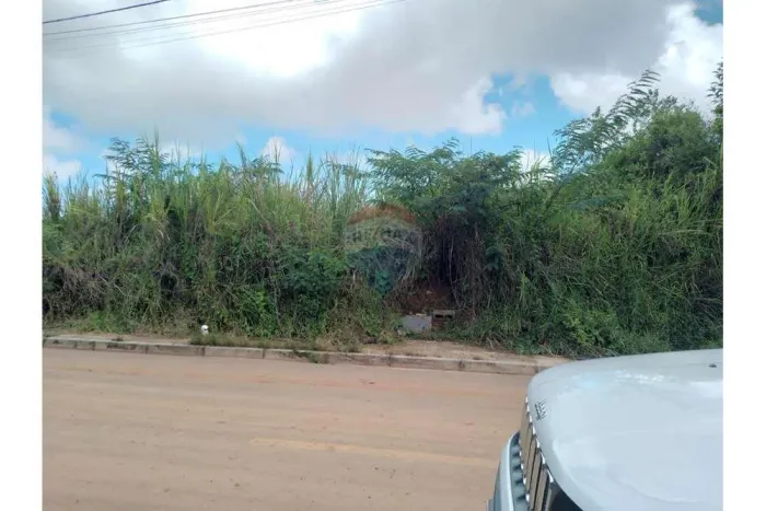Terreno para venda, totalizando 1.500 m², em Garapu, Cabo de Santo Agostinho