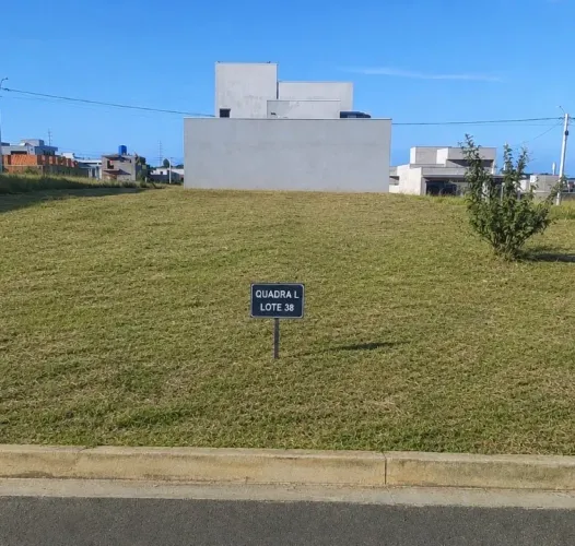  terreno no Jardim Bom Sucesso