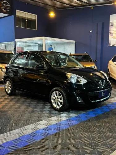 Nissan March SV 1.6 16V Flex Fuel 2015