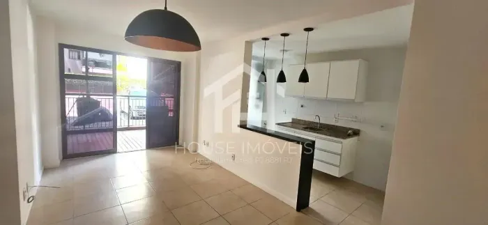 Apartamento à venda no Recreio: 2 quartos, suíte, 66 m² e porteira fechada por R$ 520 mil