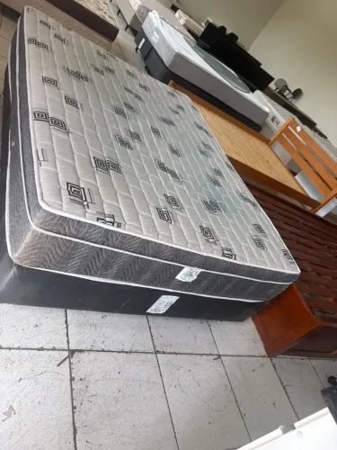 Cama box casal