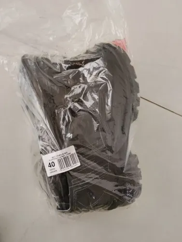  Botina de segurança 40 Bota número 40. Zera lacrada 