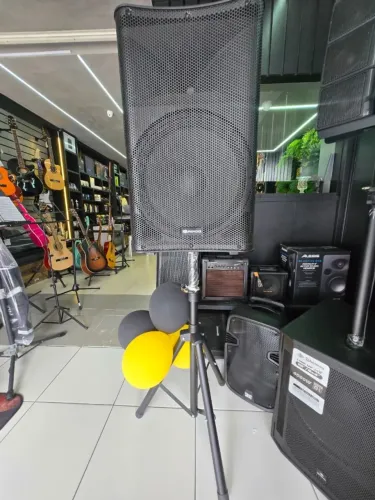 Caixa De Som Ativa Soundvoice Arka At-15 C/ Suporte