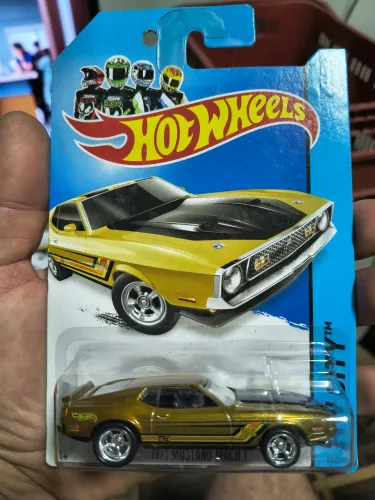 Mustang Mach $TH Super T-Hunt Hot wheels