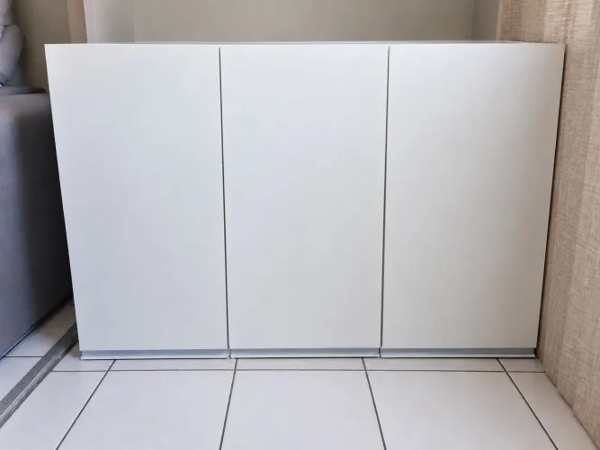 Armário Branco de 3 Portas